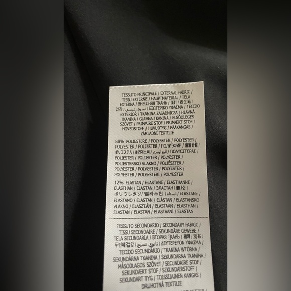 NWT - Fitted Black Liu Jo Blazer - Picture 9 of 9